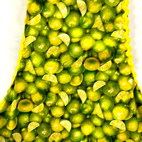 Hand crafted Apron Lime Pattern Green and Yellow - Picture 4 of 6